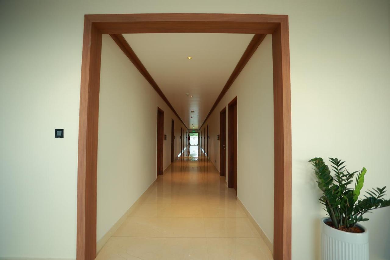 The Gold Hotel Palakkad Exterior foto